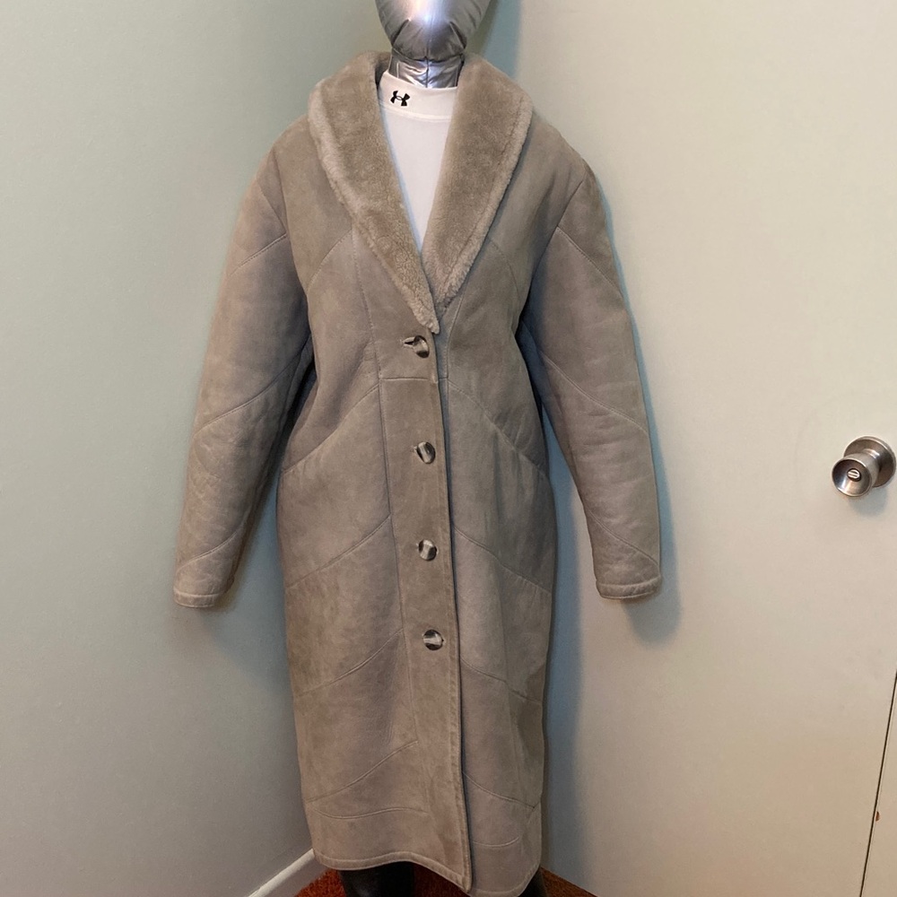 Sawyer of Napa Women's Long Shearling Long Coat in Light Taupe
